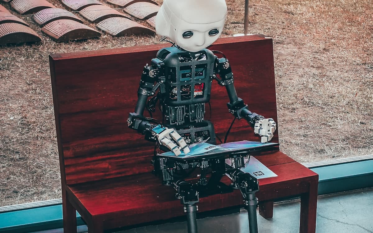 เริ่มต้นใช้ Generative AI ในธุรกิจ: คู่มือฉบับเจ้าของกิจการ